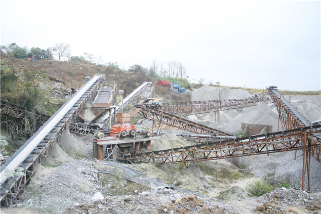 湖南省時(shí)產(chǎn)50噸石灰石制沙生產(chǎn)線