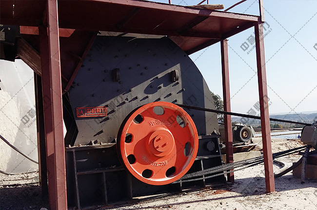 ͑(h)ʹú϶ʯC(j)a(chn)(xin)F(xin)(chng)DƬ