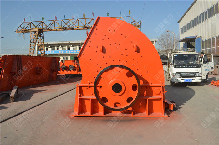 石灰石錘式破碎機(jī)設(shè)備多少錢