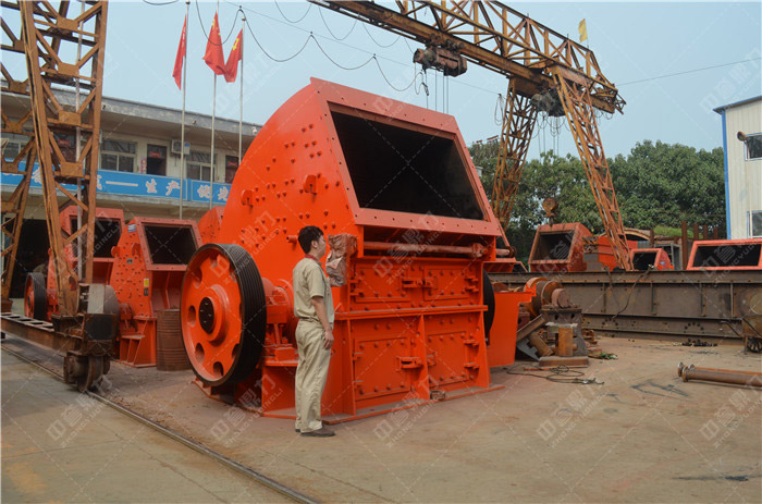 PC0910型錘式破碎機-河南鼎力破碎機