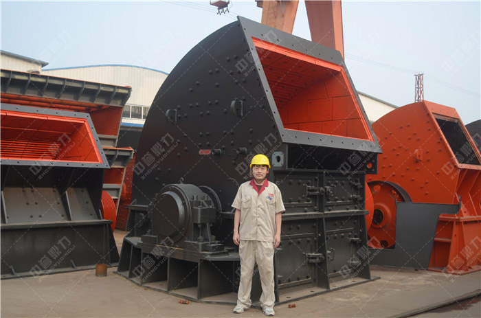河南鼎力PCZ1820錘式破碎機(jī)