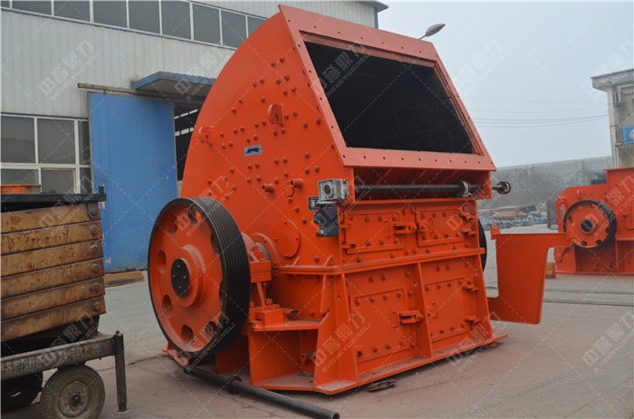 大型破碎機(jī)廠家告訴你大型石子破碎機(jī)設(shè)備種類有哪些如何選型